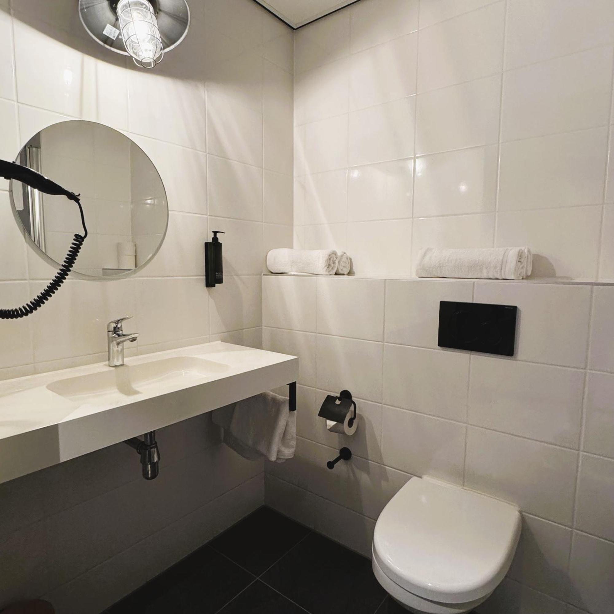 Hotel Emilia Kaatsheuvel Zimmer foto